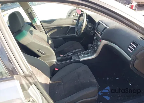 2008 Subaru Outback 2.5I/2.5I L.l. Bean Edition z USA, uszkodzony, nr VIN 4S4BP61C687366110